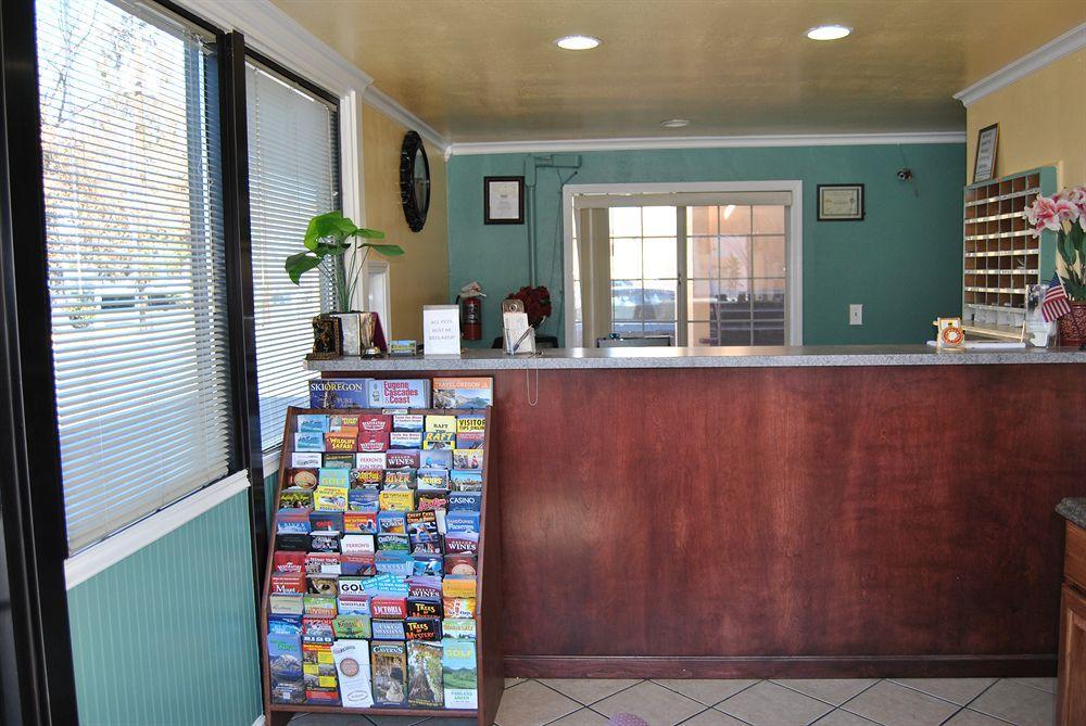 Budget Inn Of America Medford Extérieur photo