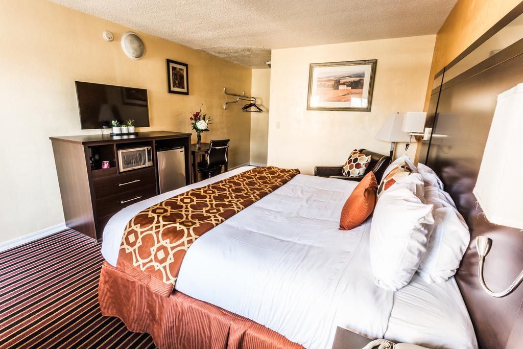 Budget Inn Of America Medford Extérieur photo