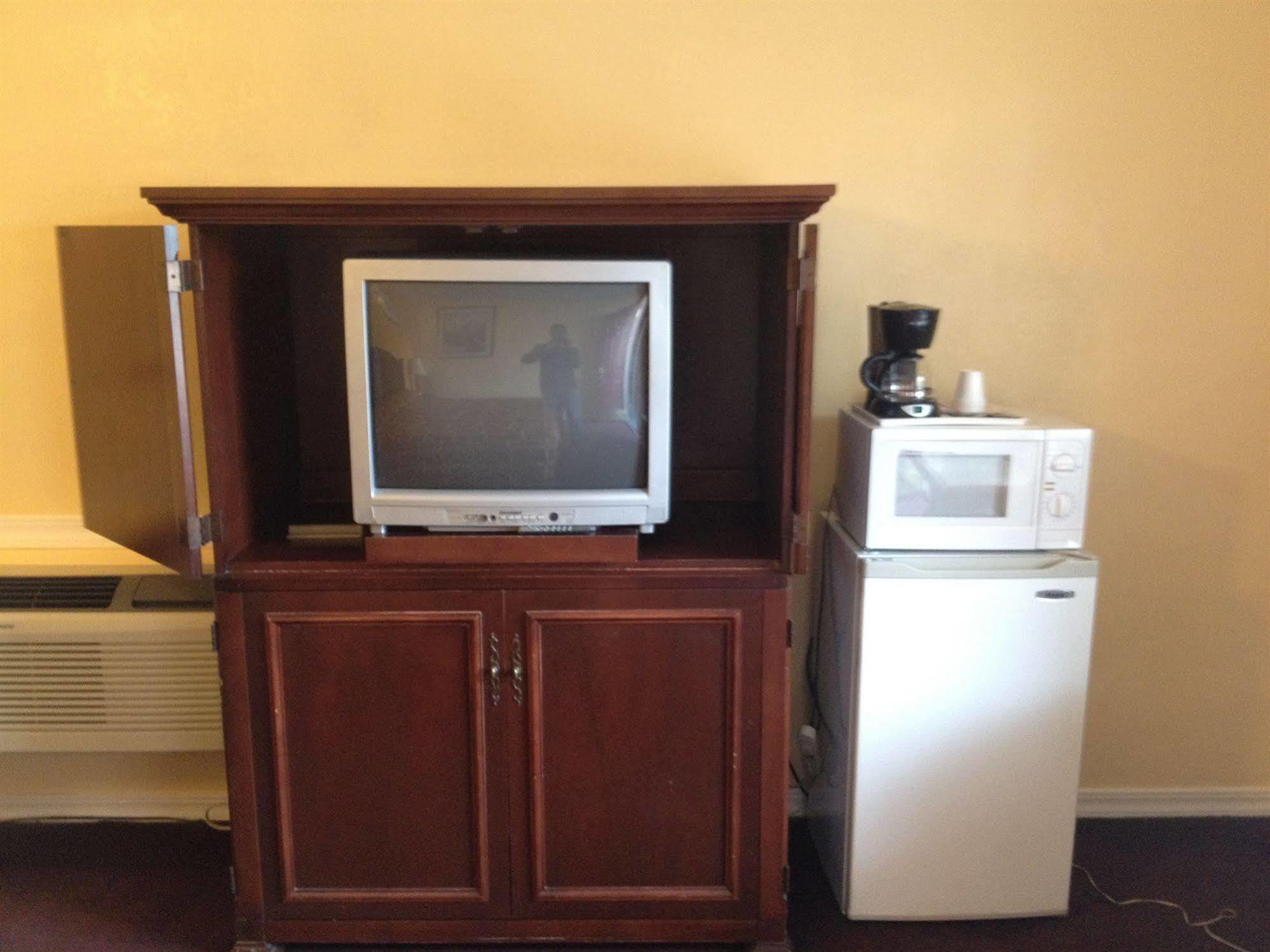 Budget Inn Of America Medford Extérieur photo